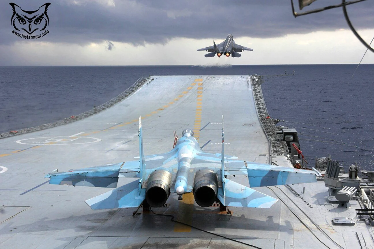 Су-33 на Адмирале Кузнецове. Поздравление
