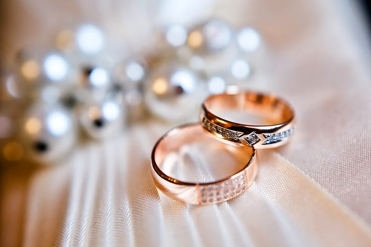 Свадебные кольца. Красивая картинка