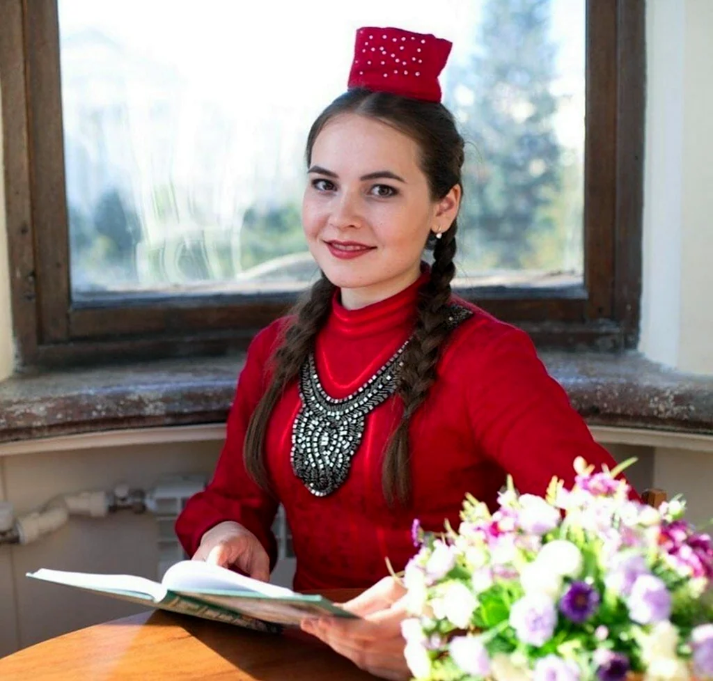 Табалаева татарка. Красивая девушка