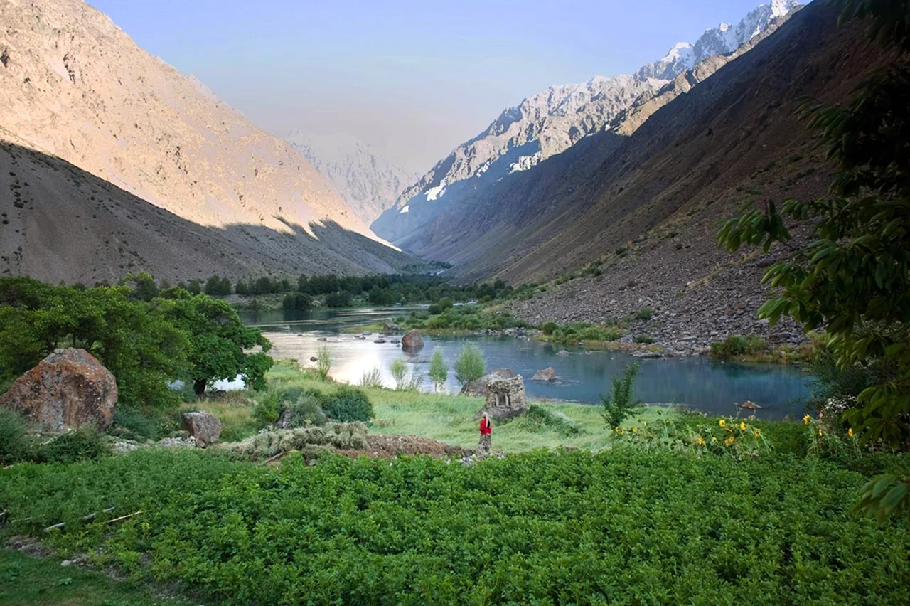 Таджикский национальный парк «горы Памира» Таджикистан. Красивая картинка