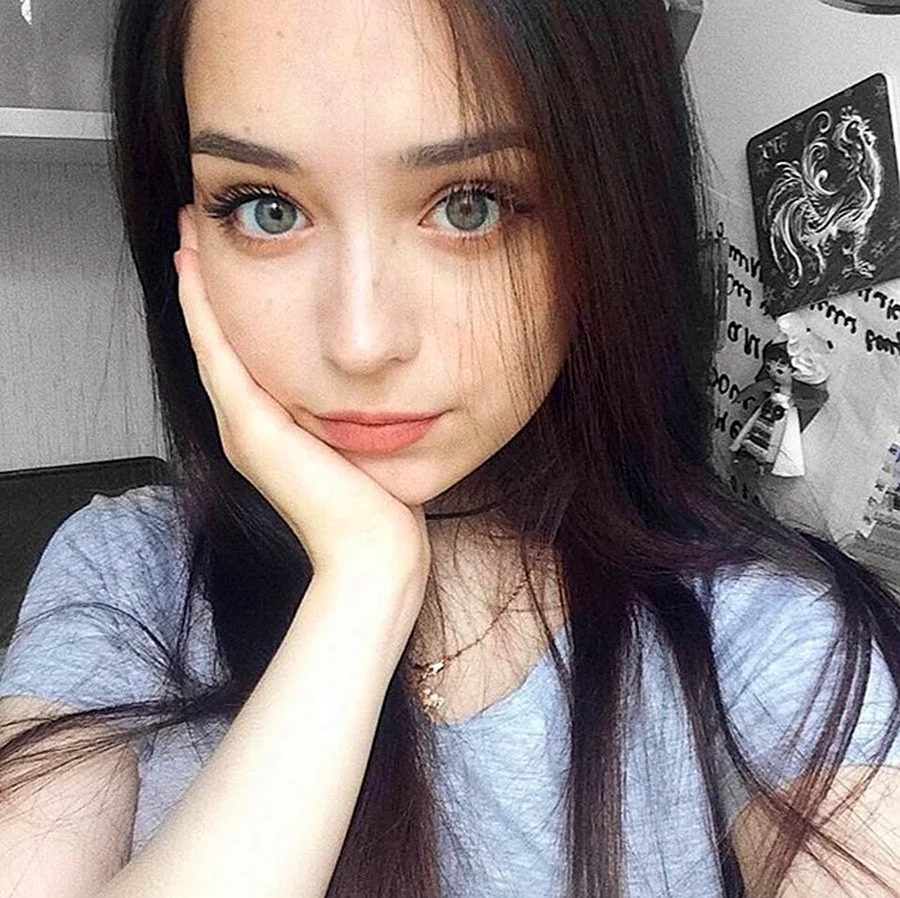 Татарские девушки 16 лет. Красивая девушка
