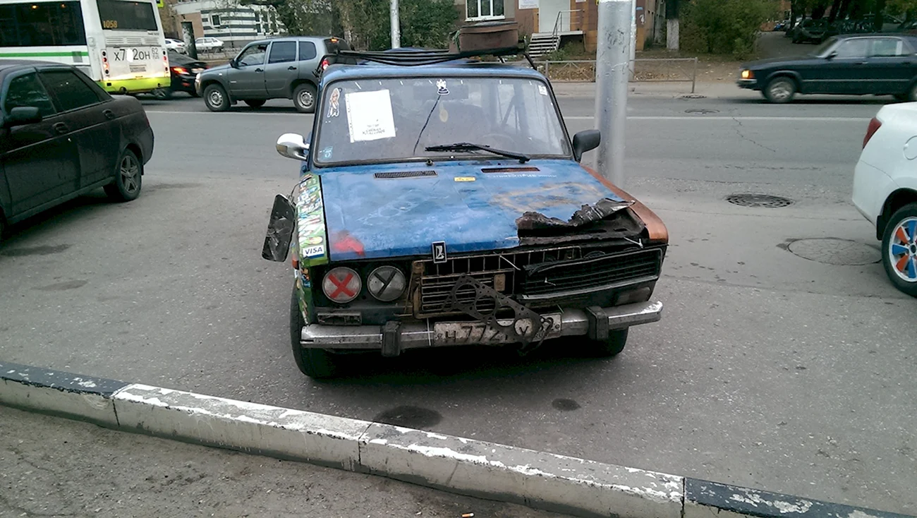 Типичная русская машина. Прикольная картинка