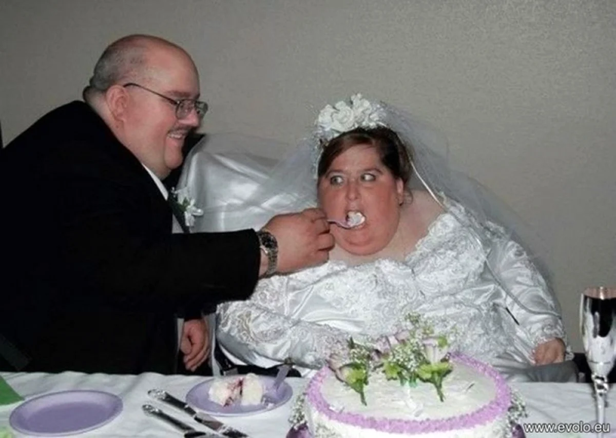 Толстая невеста. Прикольная картинка