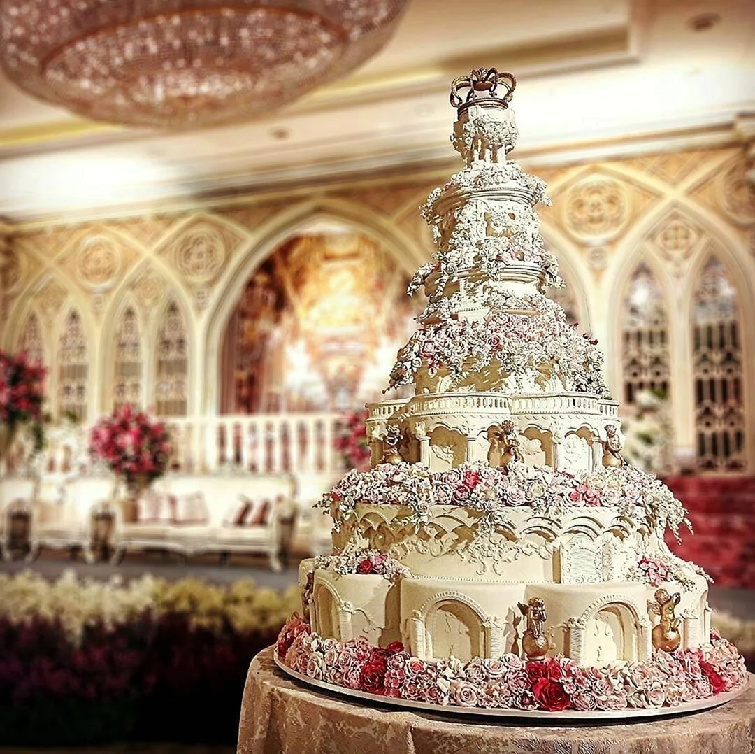 Торт дворец Рената Агзамова. Красивая картинка