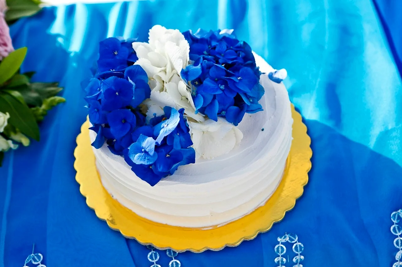 Торт на сапфировую свадьбу. Поздравление с годовщиной свадьбы