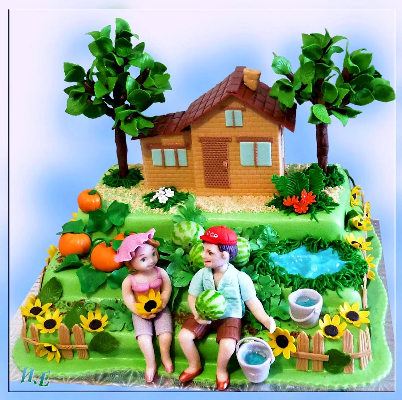 Торт с домиком и огородом. Красивая картинка