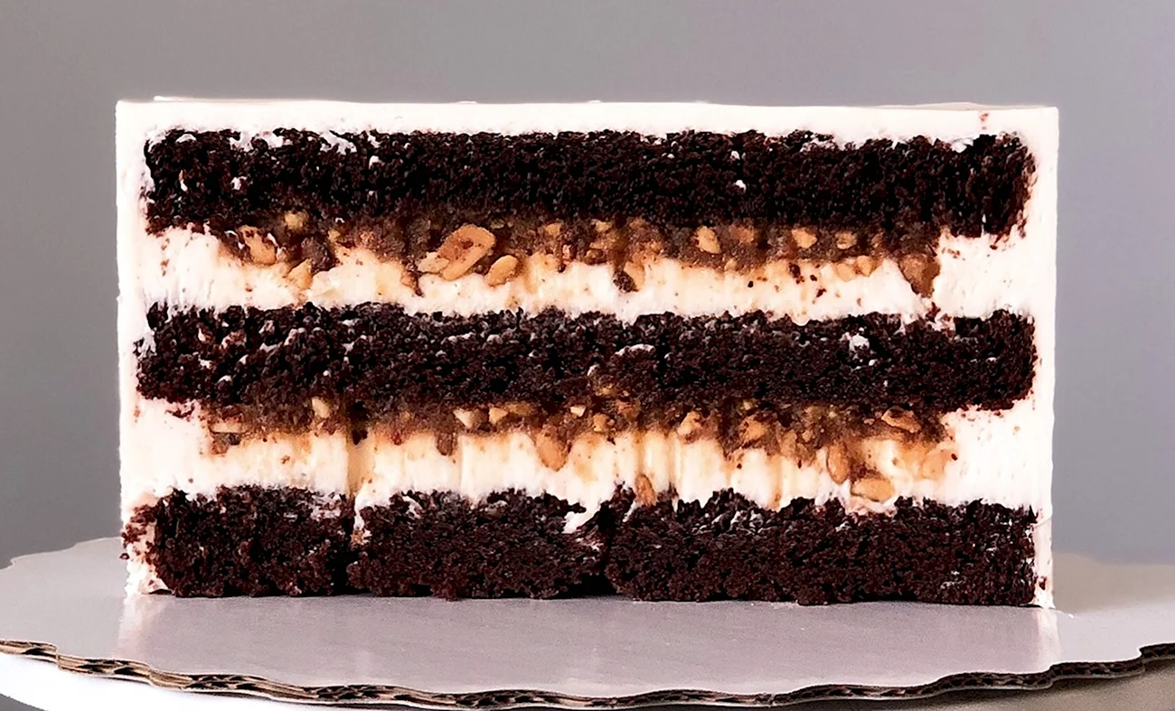 Торт шоколадный бисквит с кремом чиз. Красивая картинка