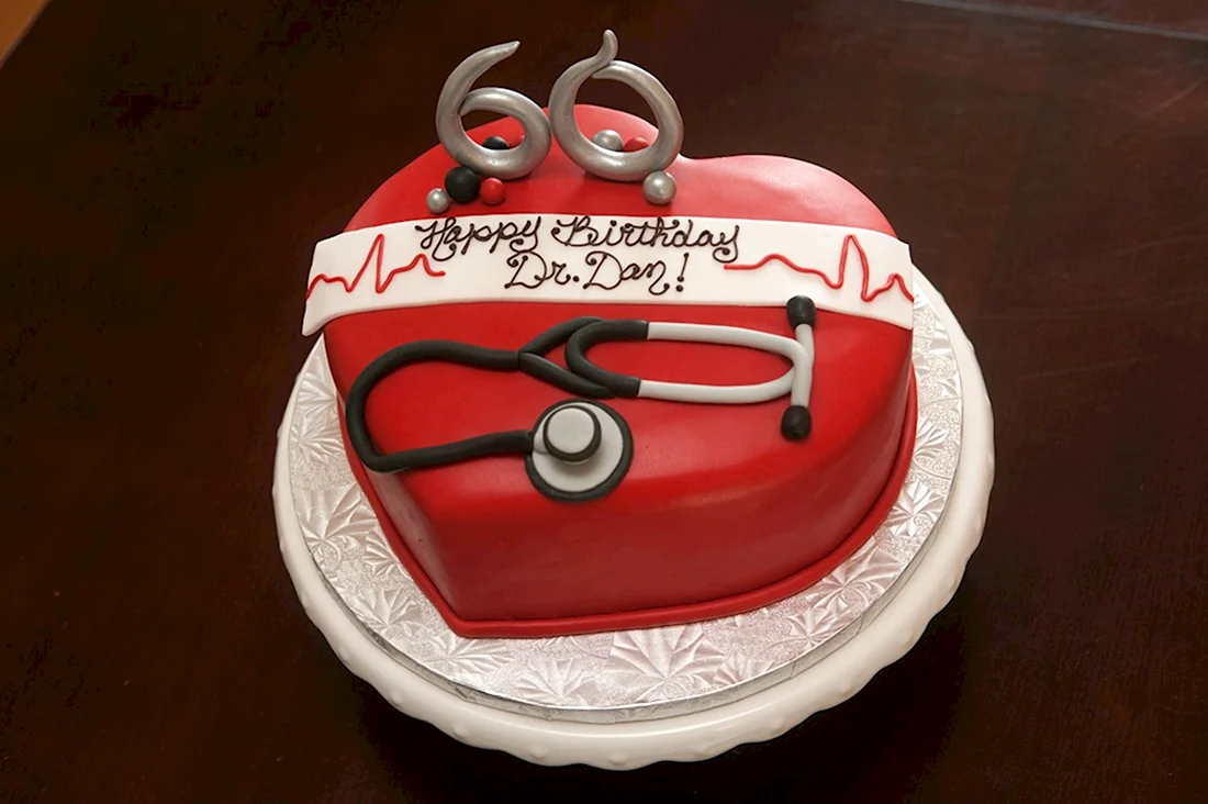 Торт врачу кардиологу. Открытка с днем рождения