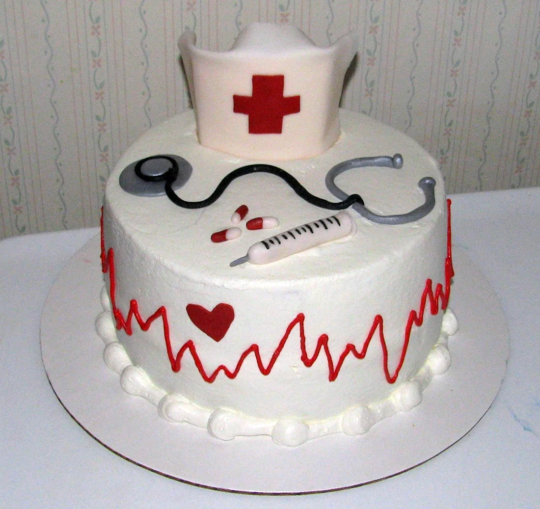 Тортик для медсестры. Открытка с днем рождения