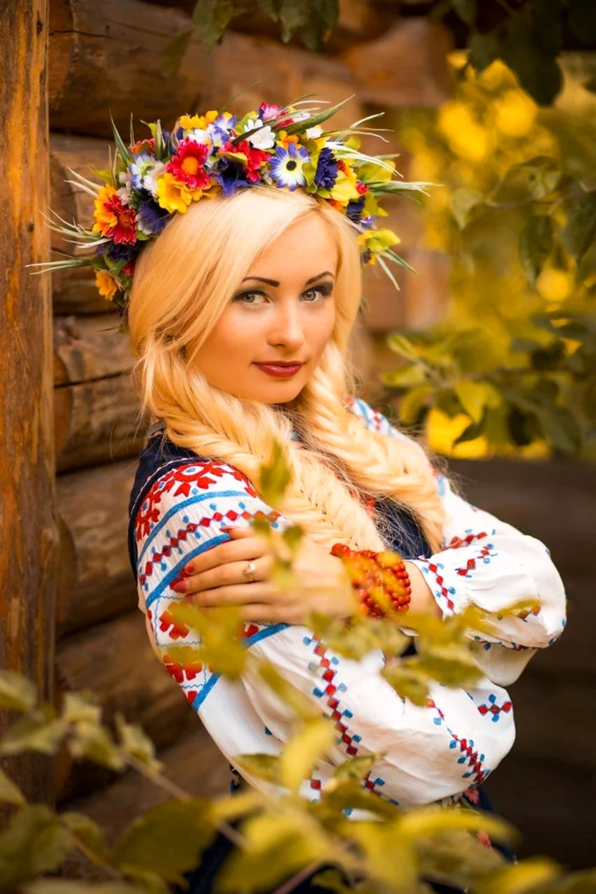 Украинские женщины. Красивая девушка