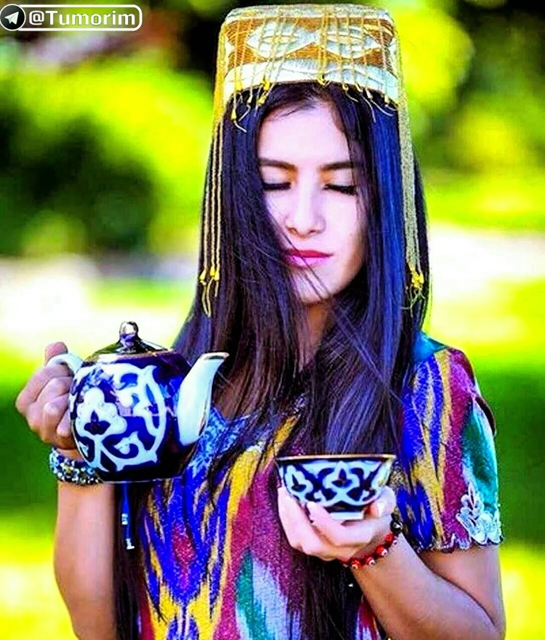 Узбекские женщины. Красивая девушка