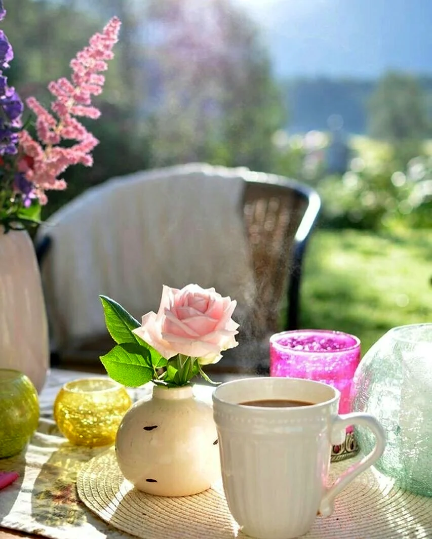 Весеннее чаепитие. Красивая картинка