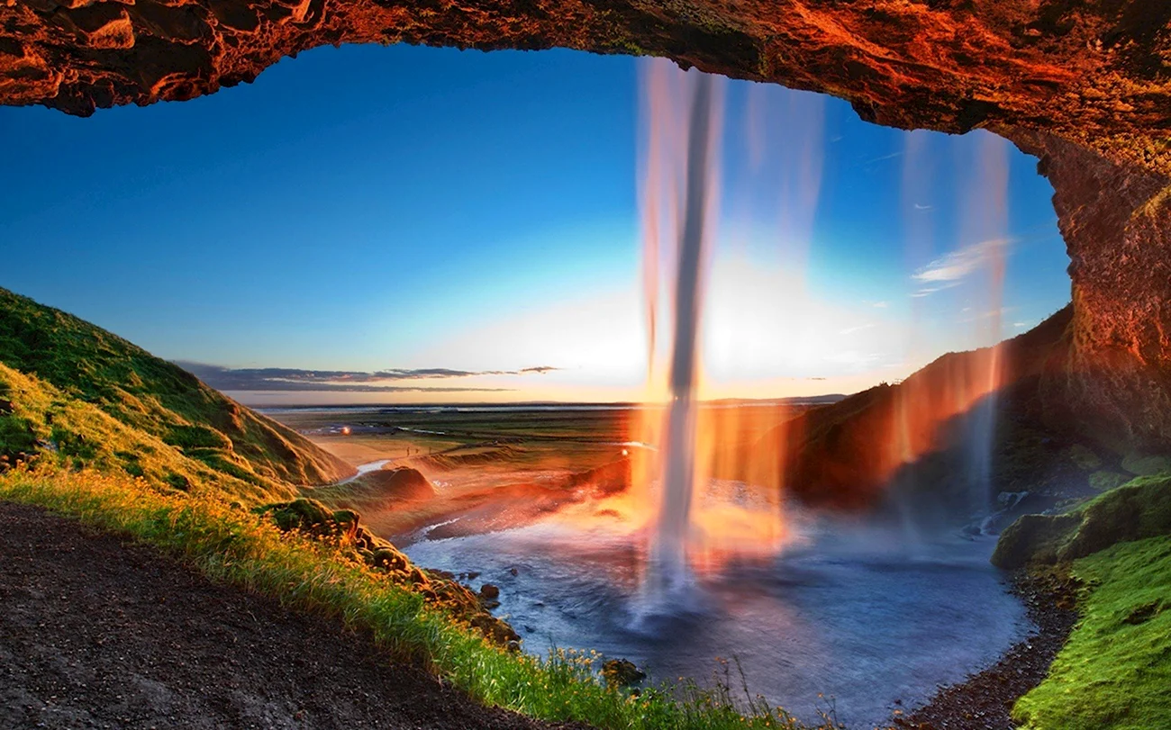 Водопад Сельяландфосс Исландия. Красивая картинка