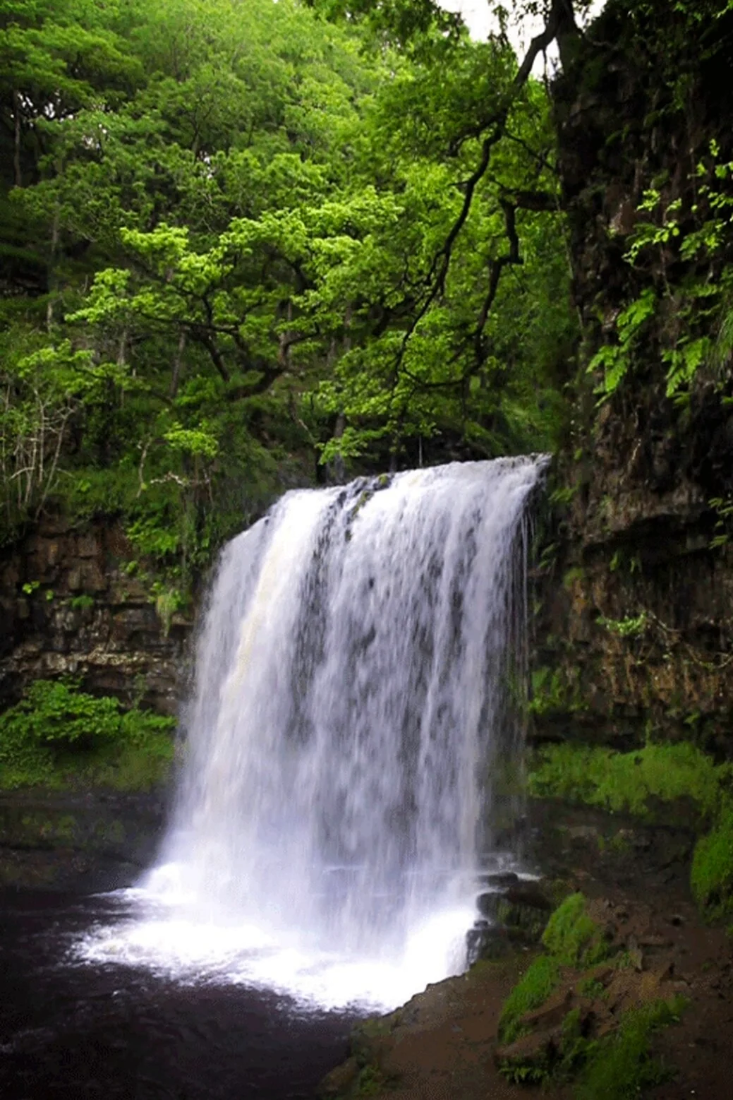 Водопад Тиссисат. Красивая картинка