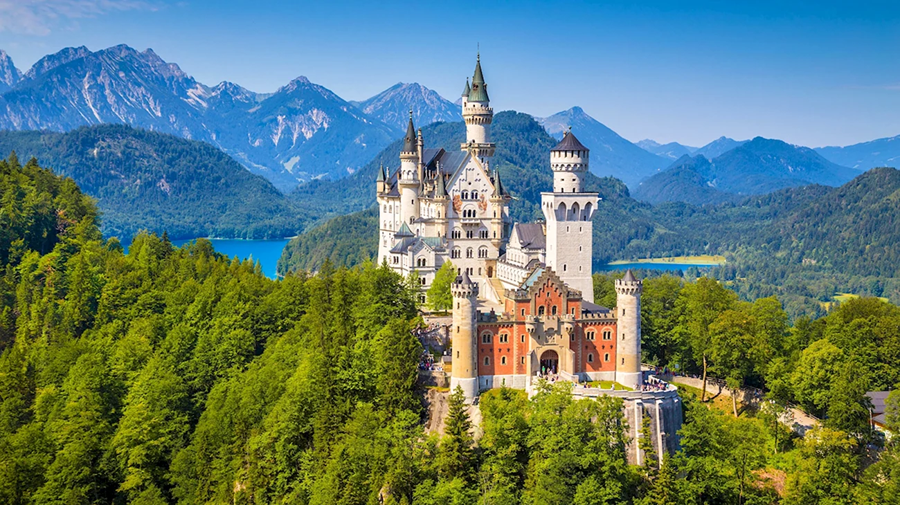 Замок Нойшванштайн Бавария Германия. Картинка