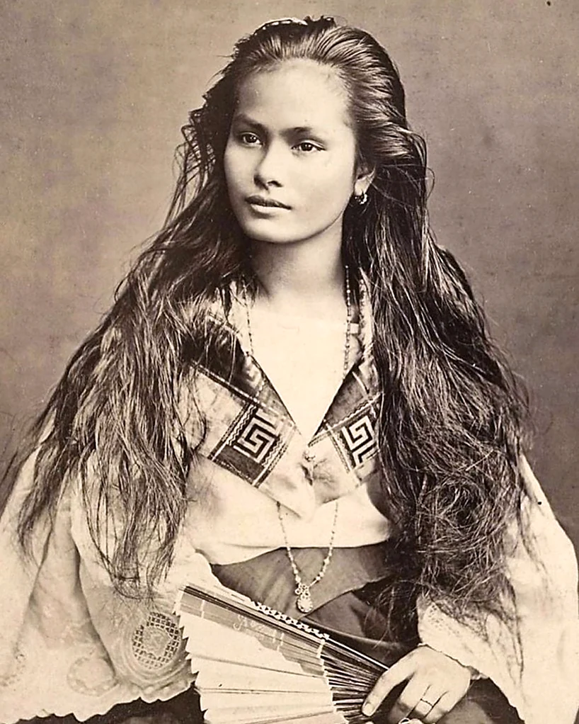 Женщина с острова Лусон Филиппины 1875. Красивая девушка
